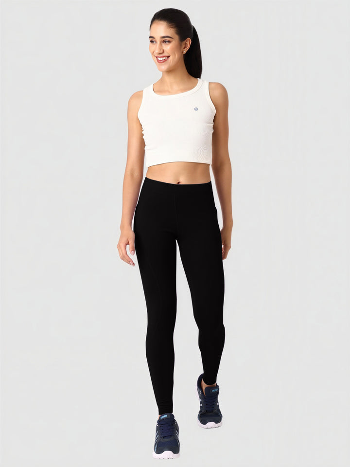 Women Black Solid Skinny Fit Tights - Aero Sprinter Platina-BK