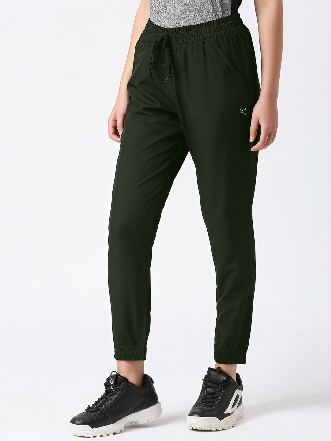 Women Olive Solid Slim Fit Joggers Pant - GROOVER-OL