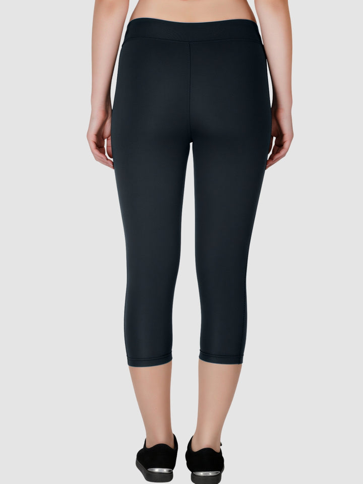 Women Steel Grey Solid Skinny Fit Capri - SL Capri-ST-GR
