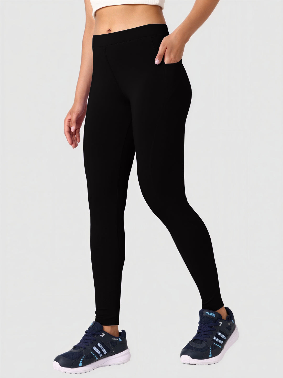 Women Black Solid Skinny Fit Tights - Aero Sprinter Platina-BK