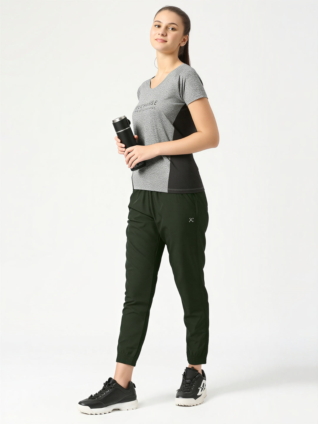 Women Olive Solid Slim Fit Joggers Pant - GROOVER-OL