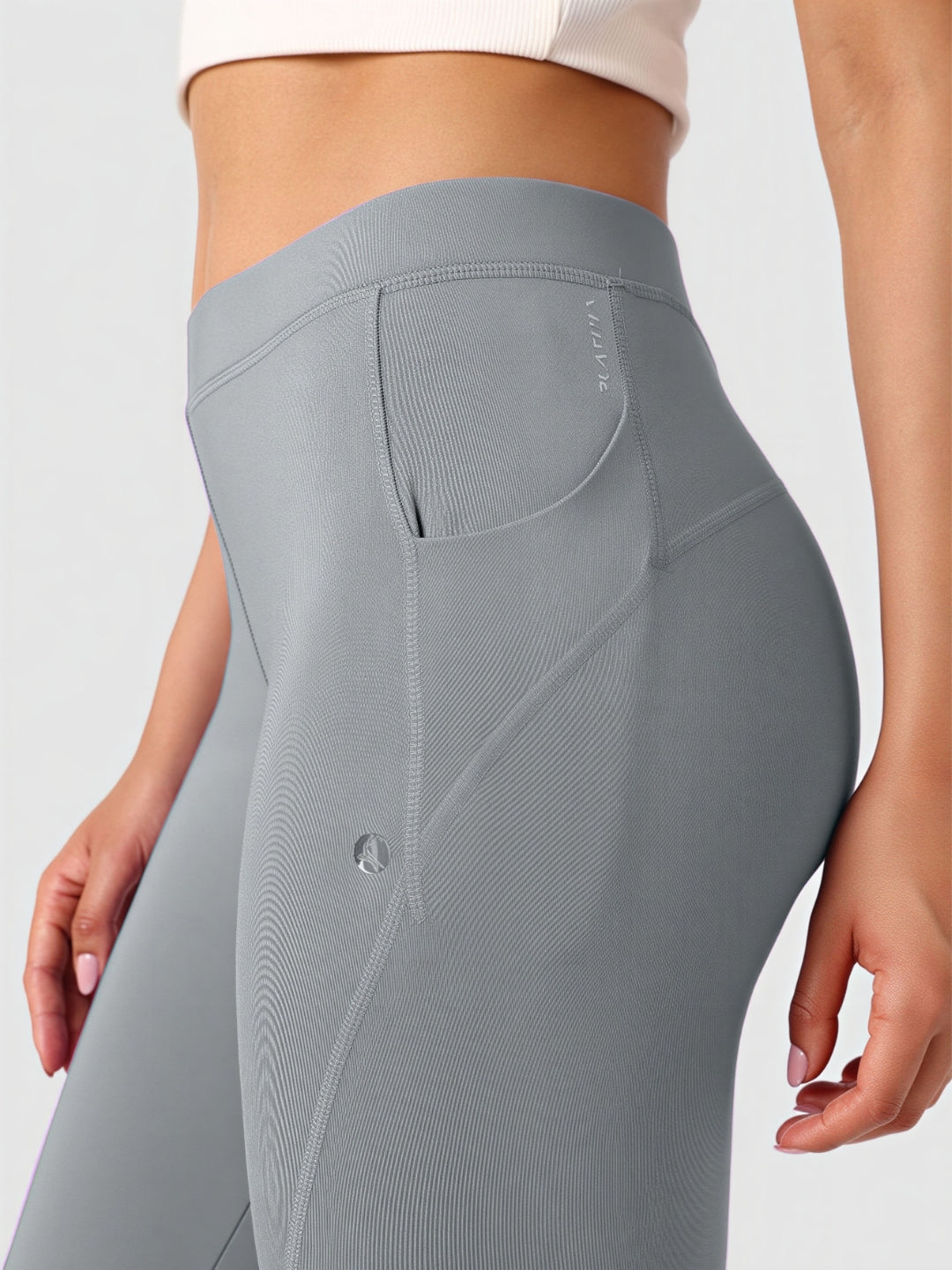 Women Cool Grey Solid Skinny Fit Tights - Aero Sprinter Platina-CG