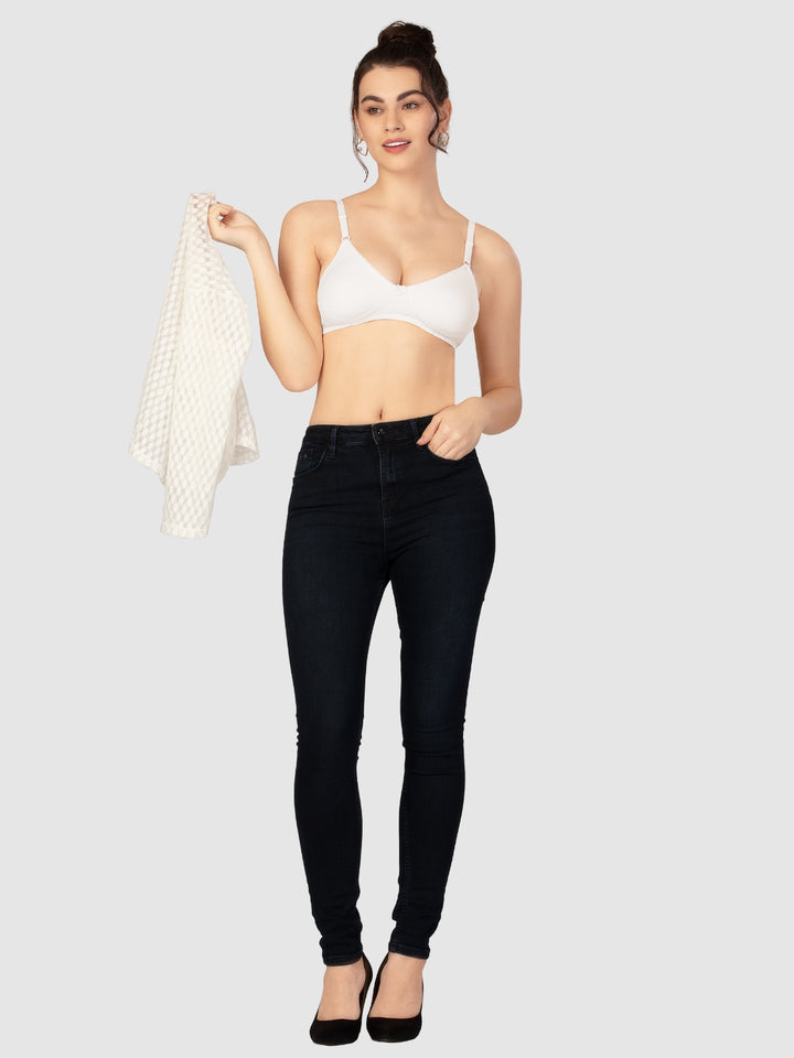Lovable Multicolor Non Padded Non Wired Full Coverage Bra - (Pack of 2) CLASSIC-Black/White - Close-up View | Lovable India