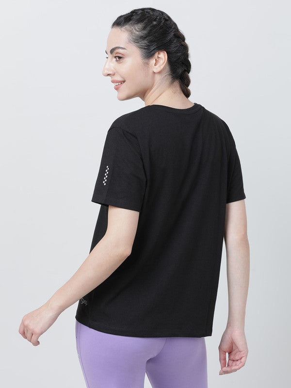 Women Black Solid Tops & T-shirts- RUSH TEE-V_BK